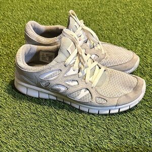 Men’s Nike Free Run 2 Summit White Grey Running Sneakers